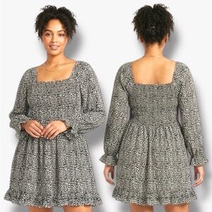 JODIFL Black and White Floral Square-Neck Smocked Mini Dress